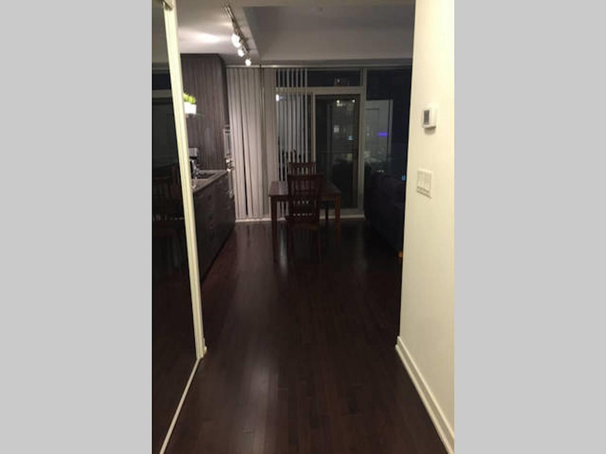 Jp Stays - Lakeview Condos Торонто Номер фото