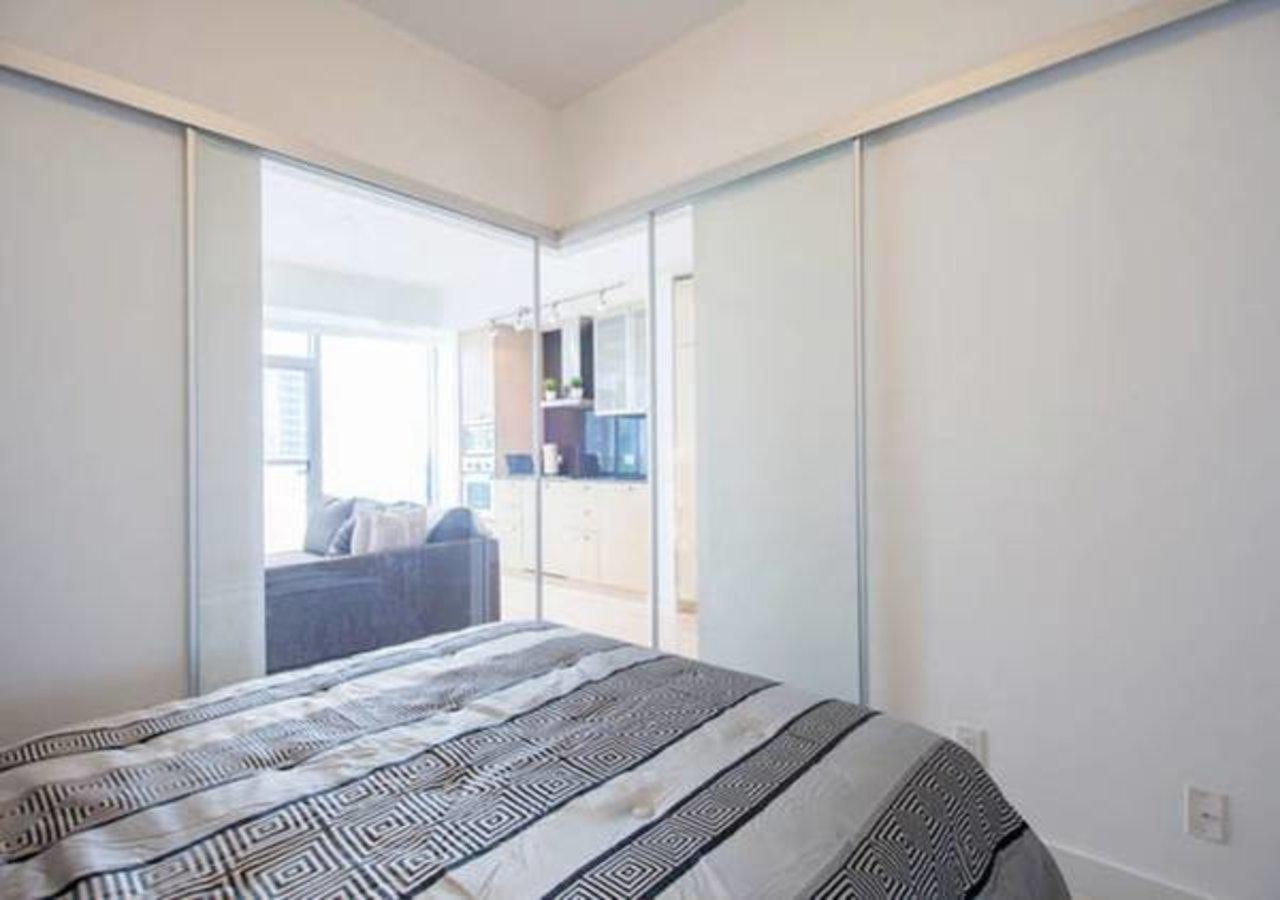 Jp Stays - Lakeview Condos Торонто Экстерьер фото